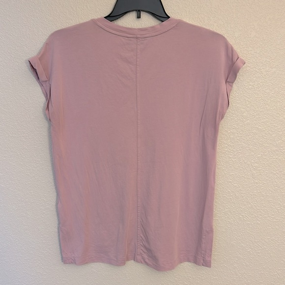 Women’s pink v neck top size small from Banana Republic. - Picture 3 of 5